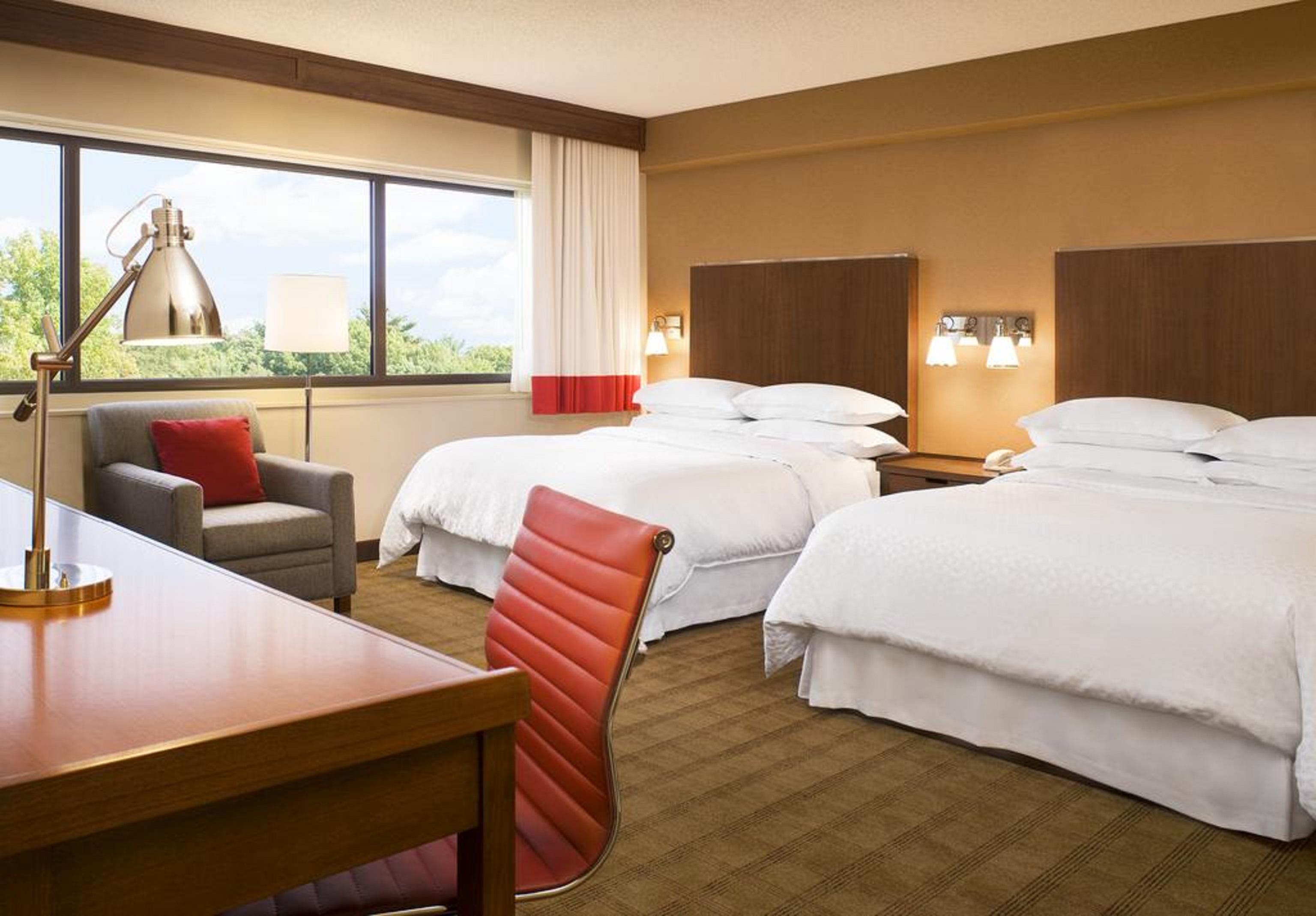 โฟร์พอยต์ บาย เชอราตัน สนามบินคลีฟแลนด์ Hotel ภายนอก รูปภาพ