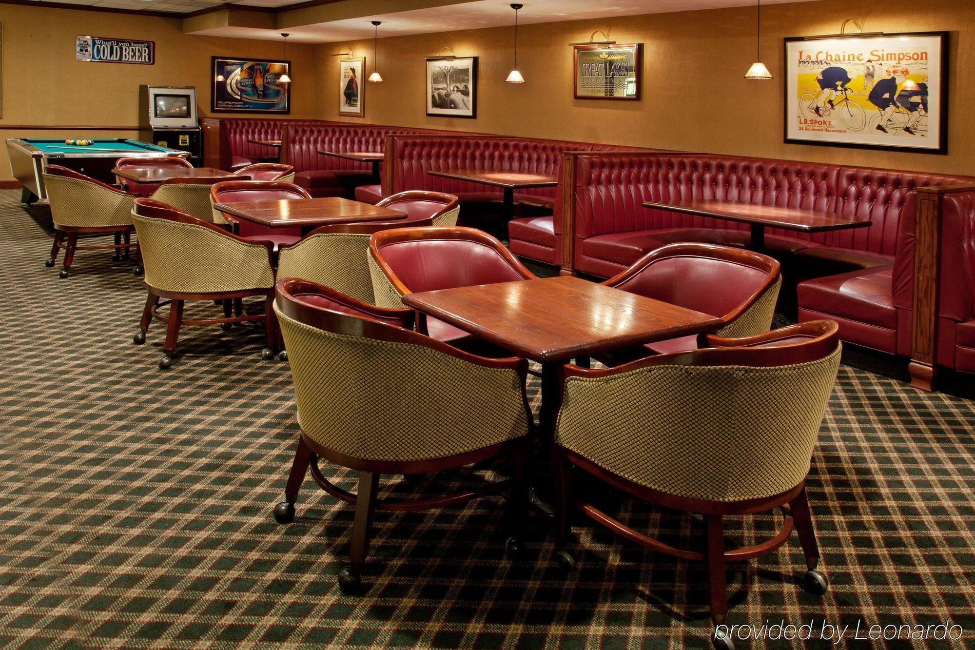โฟร์พอยต์ บาย เชอราตัน สนามบินคลีฟแลนด์ Hotel ภายนอก รูปภาพ